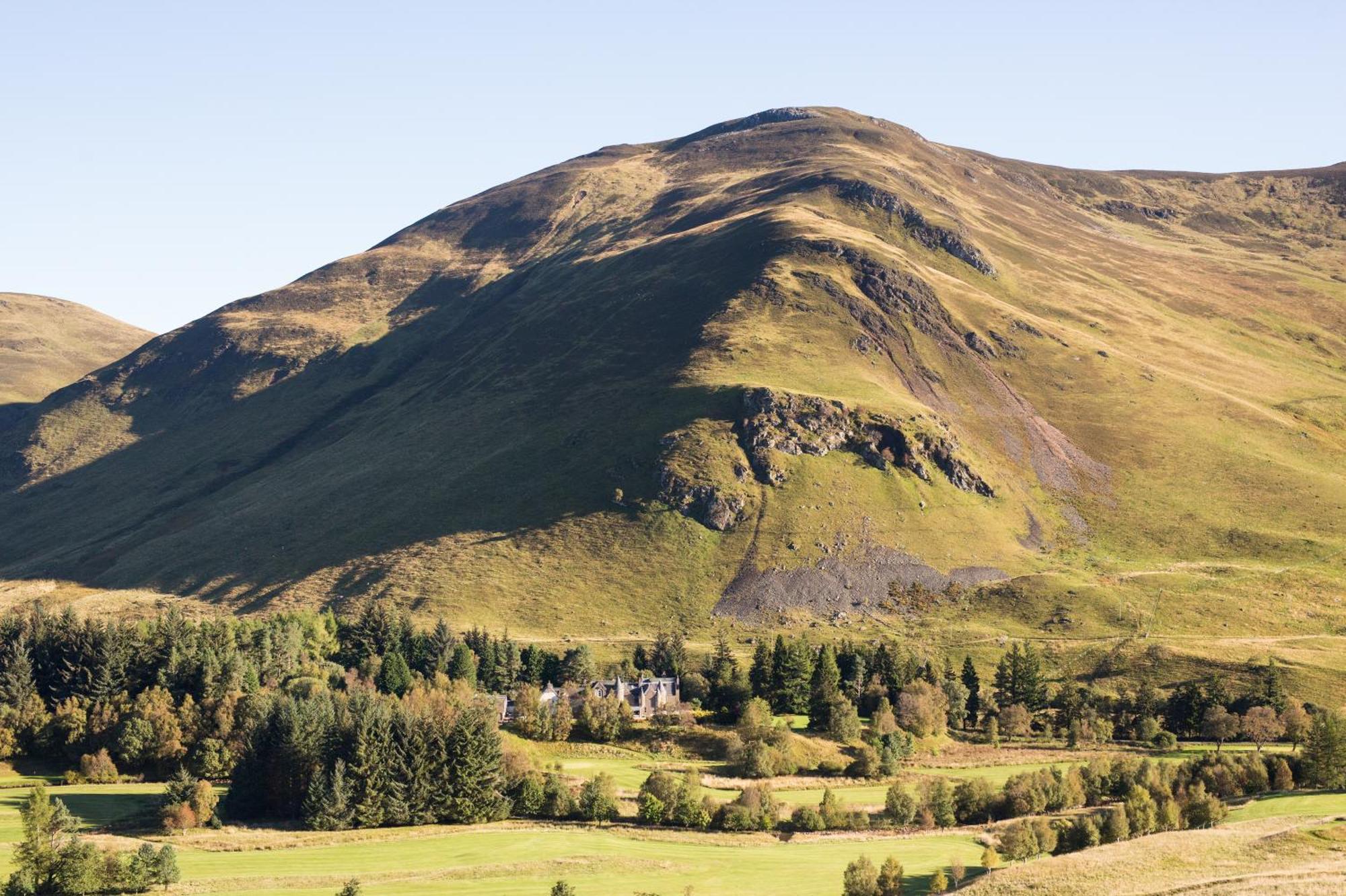 Dalmunzie Castle Hotel Glenshee Exterior foto